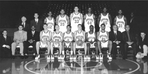 1999-2000 Men's Baksetball Team Photo